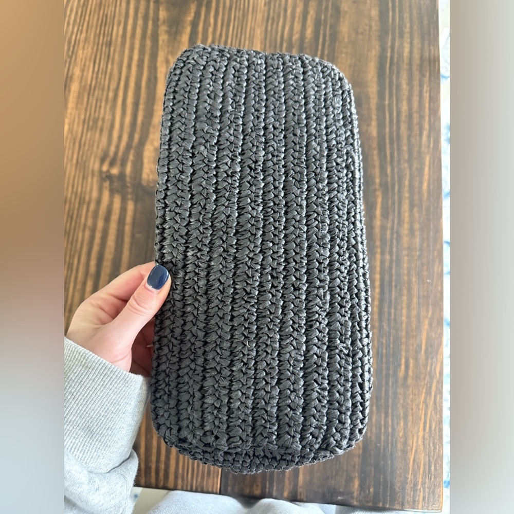 COS Gray Woven Clutch - Picture 5 of 9
